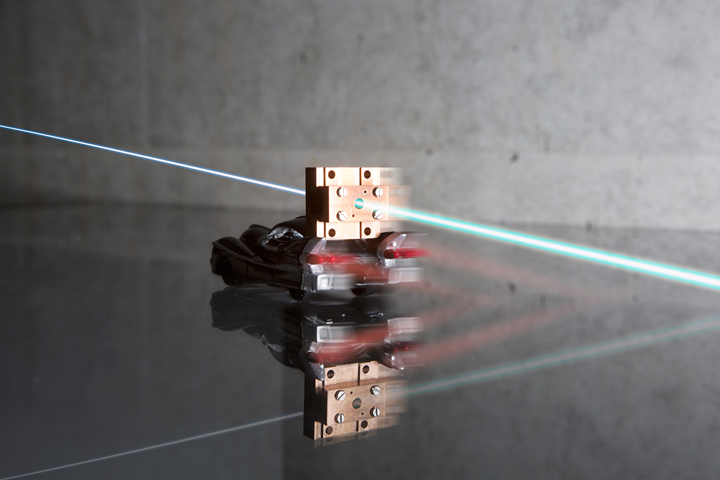 DESY: „Schweizer Taschenmesser“ für Elektronenstrahlen | Mini-Beschleuniger vereint vier Geräte in einem